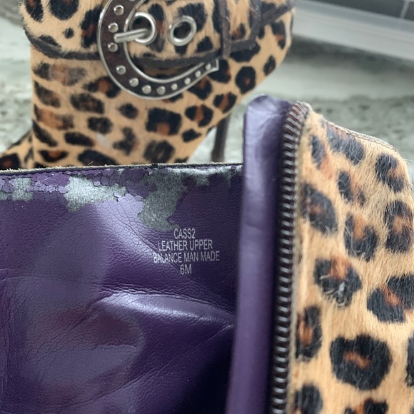 GUESS Leopard Print Pony Hair Bootie - Picture 4 of 9